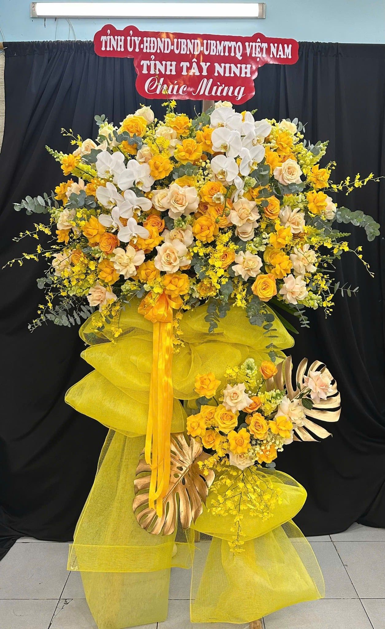  Hoa Chúc Mừng Kim Phút Hưng Thịnh - HCM33 