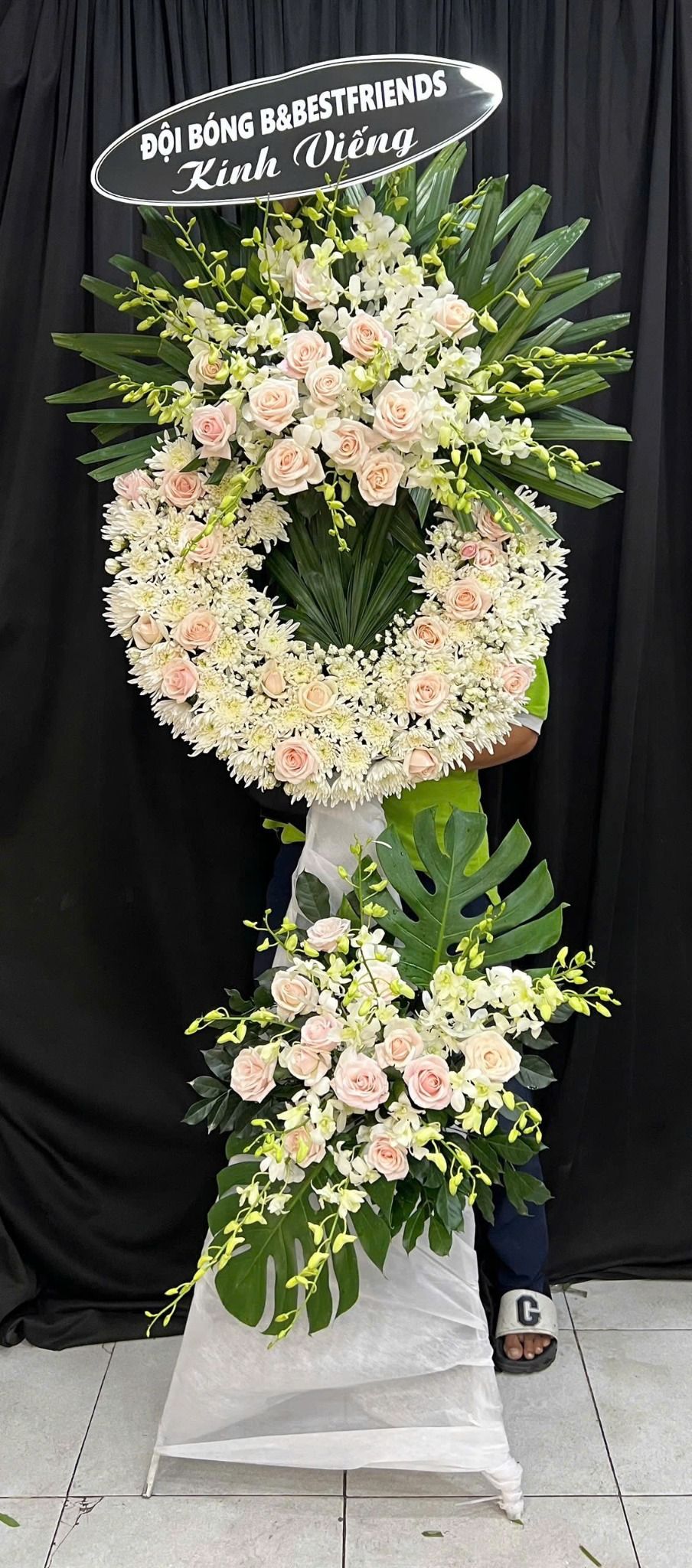  Vòng Hoa Chia Buồn Tưởng Nhớ Muôn Đời - HTL40 