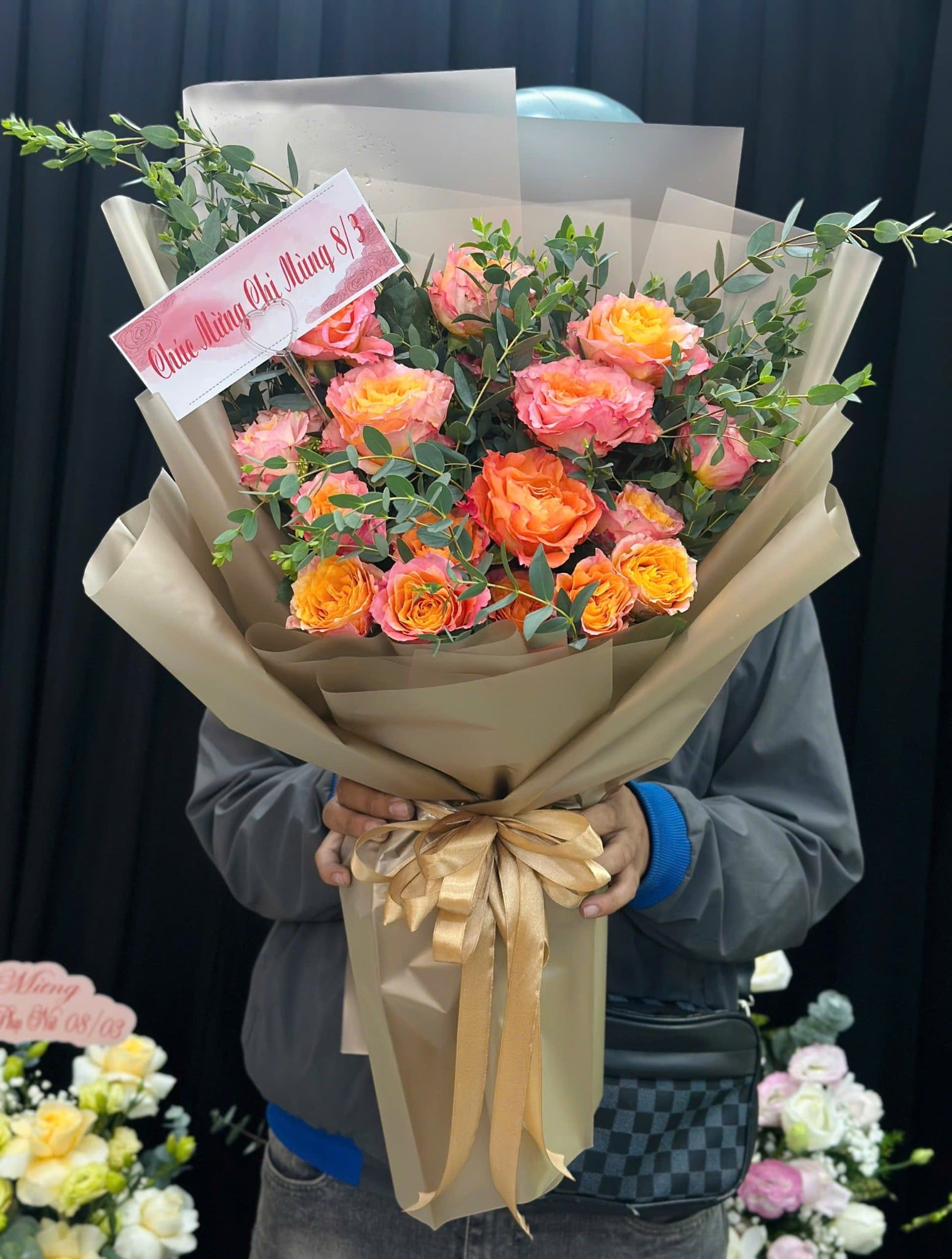  Bó Hoa Rạng Rỡ Nàng Thơ - HBD48 