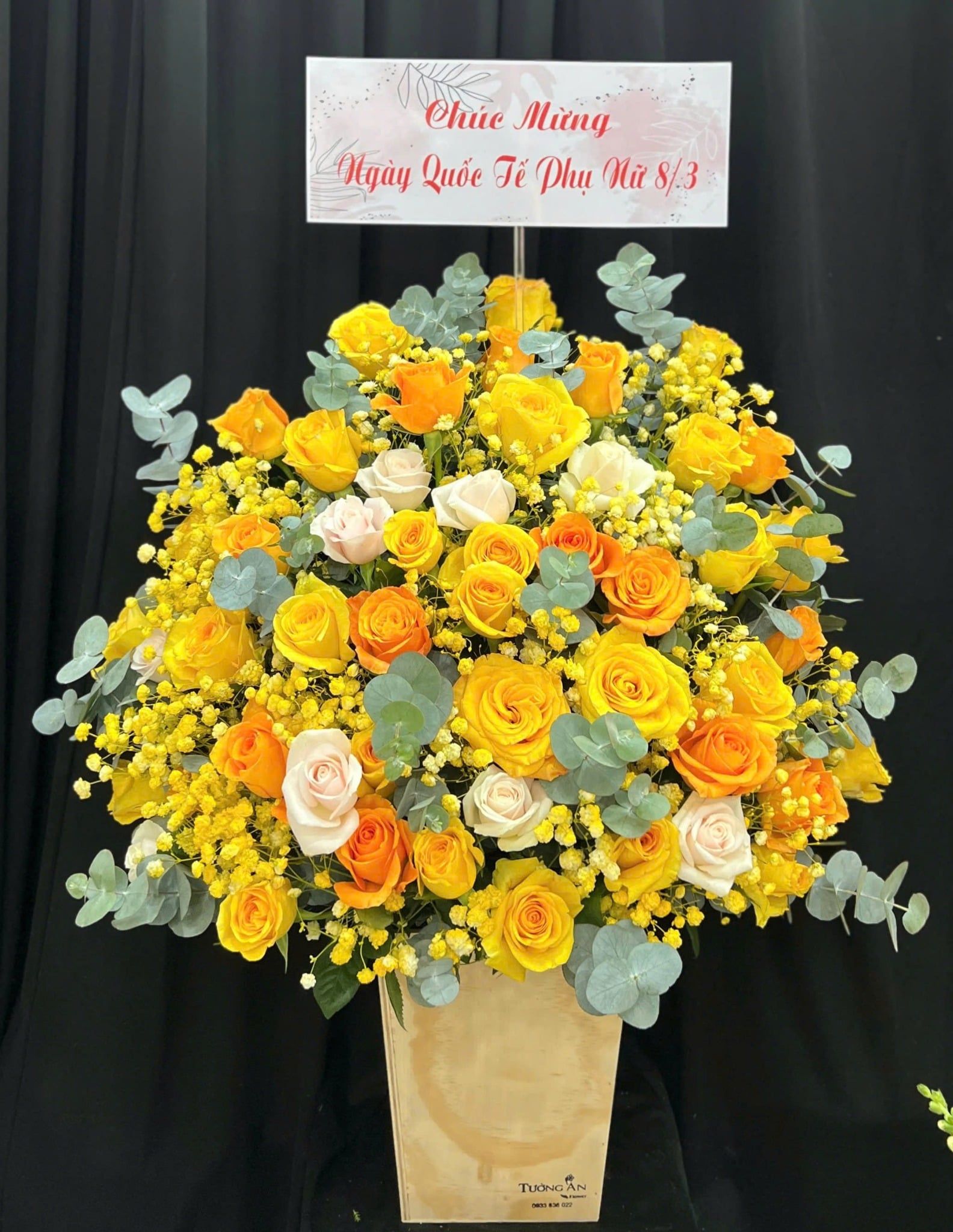  Hoa Cắm Hộp Khúc Ca Mùa Hạnh Phúc- HCH103 