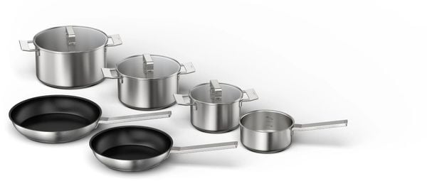 Bộ nồi chảo 6 món Bosch HEZ9SE060 - Quánh 1.2L, Nồi 2L, Nồi 3.5L, Nồi 5.5L, Chảo 24cm, Chảo 26cm