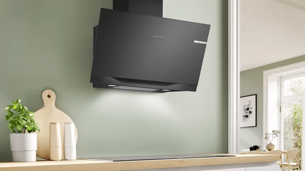 Máy hút mùi gắn tường Bosch DWK91LT60 - Series 8 mặt kính nghiêng (90cm)