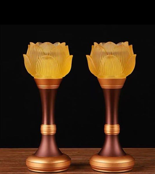  Đèn sen vàng 42cm 