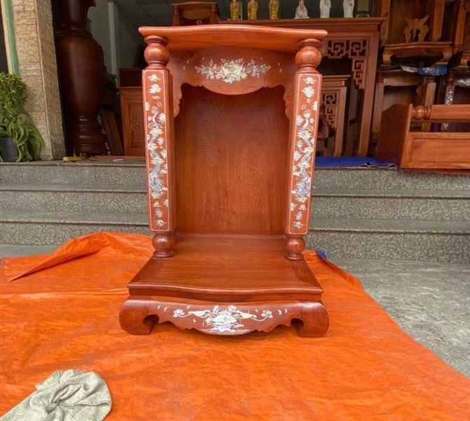  Bàn Tài Địa Hương Cẩn 68x108cm 