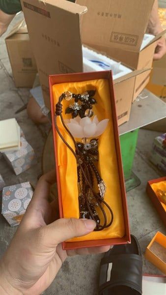  Dây Oto Hoa Sen Trắng 