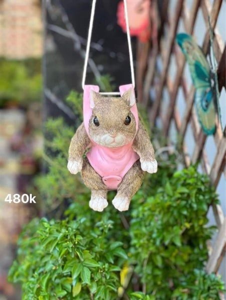  Thỏ Áo Hồng Sân Vườn 