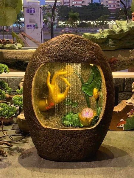  Thác nước bàn tay hoa sen 