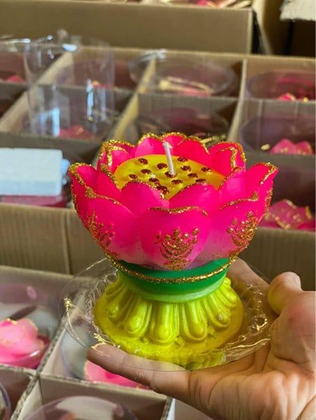  Nến Hoa Sen Có Chân 