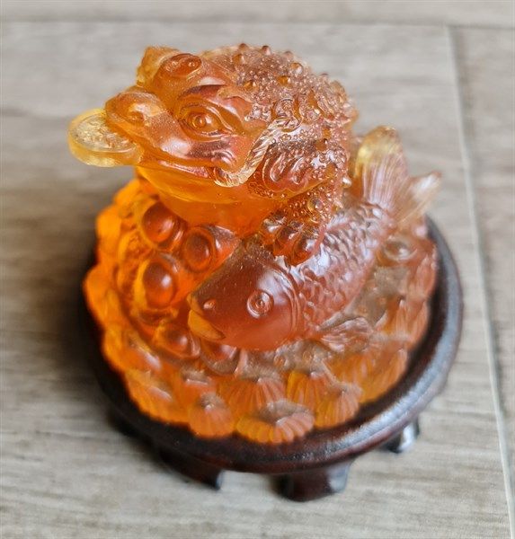  Ông cóc nhỏ màu cam có đế 