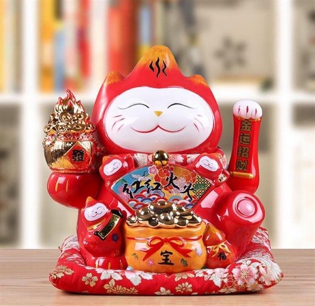  Mèo Thần Tài Đỏ Núi Lửa 