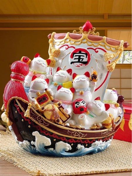  Thuyền Mèo Thần Tài 