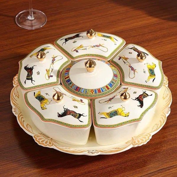  Hộp Mứt Ngựa Lớn 360• 