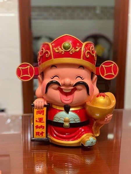  Thần tài nón đỏ 