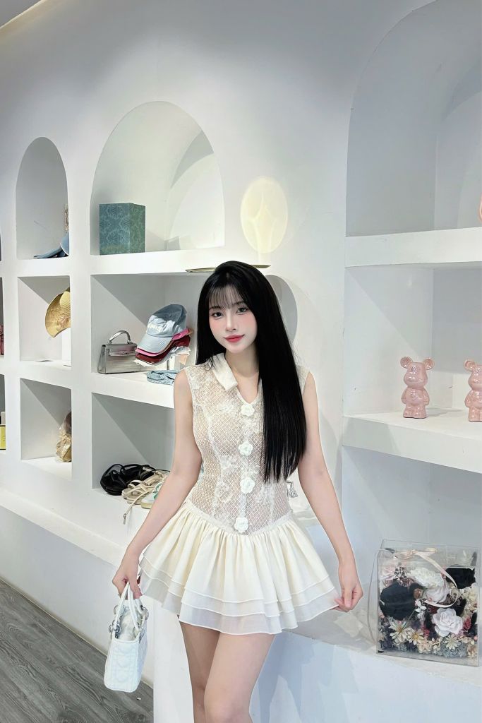 Đầm lưới tầng bling phối hoa cổ V (f29)