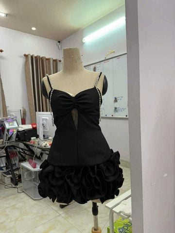 Set áo 2s nơ viền đá phối cv tầng bèo (L13)