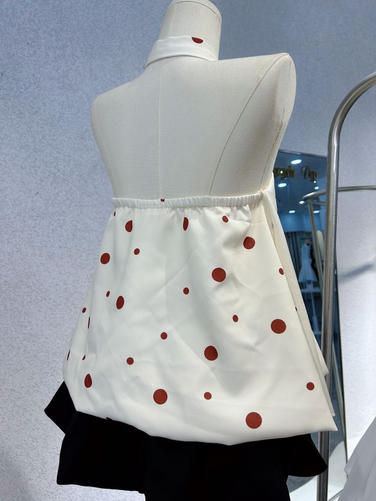 Áo cup sọc phối dây yếm cổ (g09)