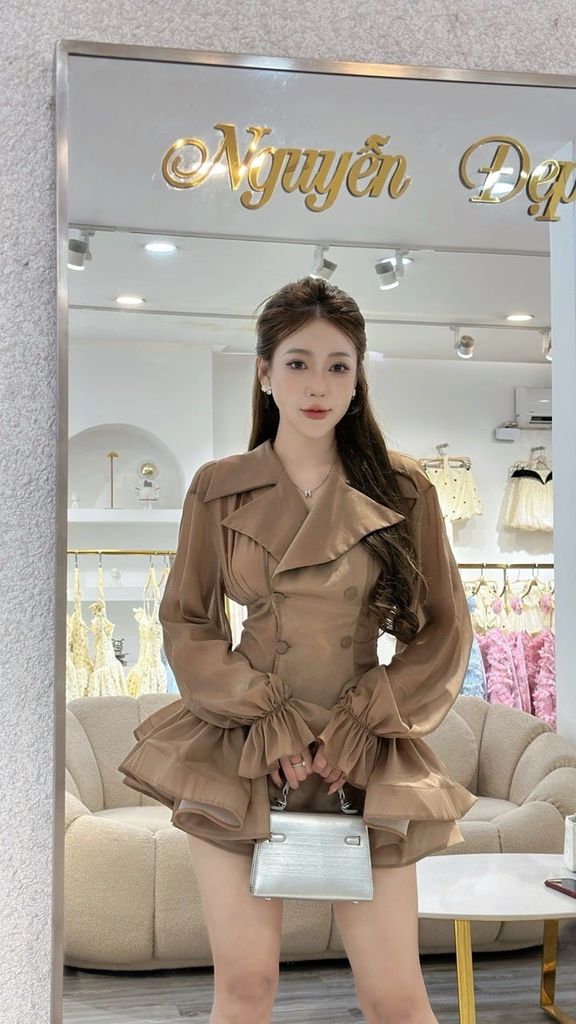 Đầm blazer tay phồng xếp tầng vải lụa tơ cao cấp (K09)