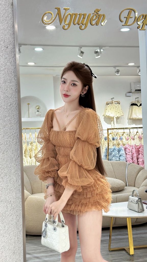 K31_Đầm lưới bi bèo tầng tay bồng