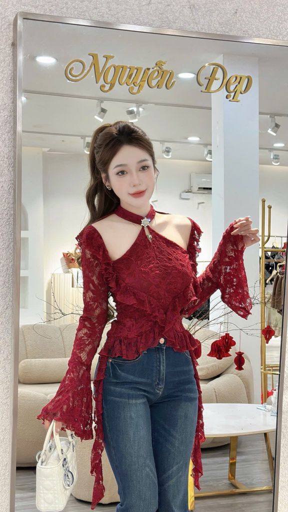 Áo Ren Cổ Yếm Khoét Vai Tay Dài Bèo Tà (L78)