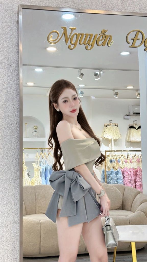 Set áo bẹt vai phối cv nơ to (K56)