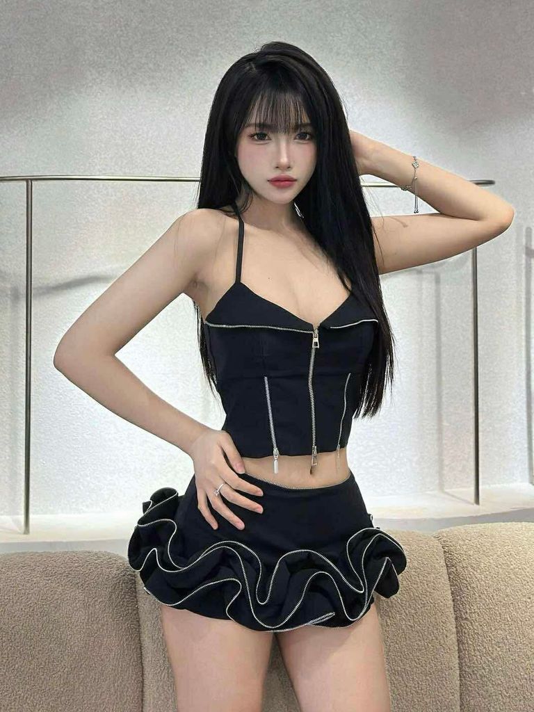 set áo 2 dây phối cv bồng xòe hoạ tiết dây khóa(d30)