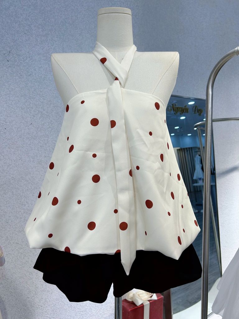 Áo cup sọc phối dây yếm cổ (g09)