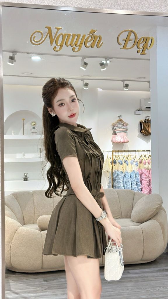 Đầm xếp ly 3D dáng ngắn thanh lịch ( J48 )