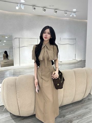 Đầm 2s dáng dài phối khoác ngắn & cavat