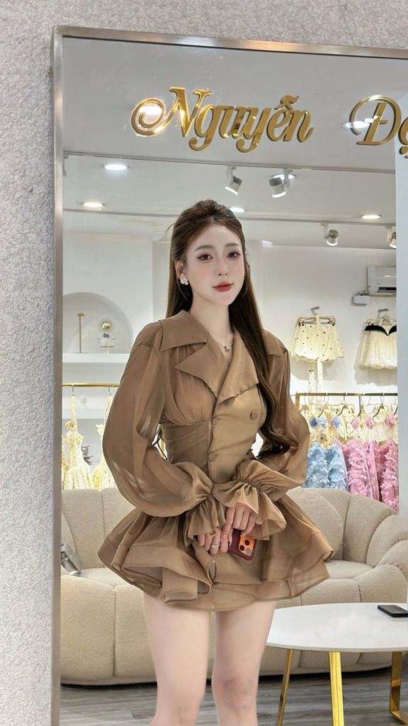 Đầm blazer tay phồng xếp tầng vải lụa tơ cao cấp (K09)