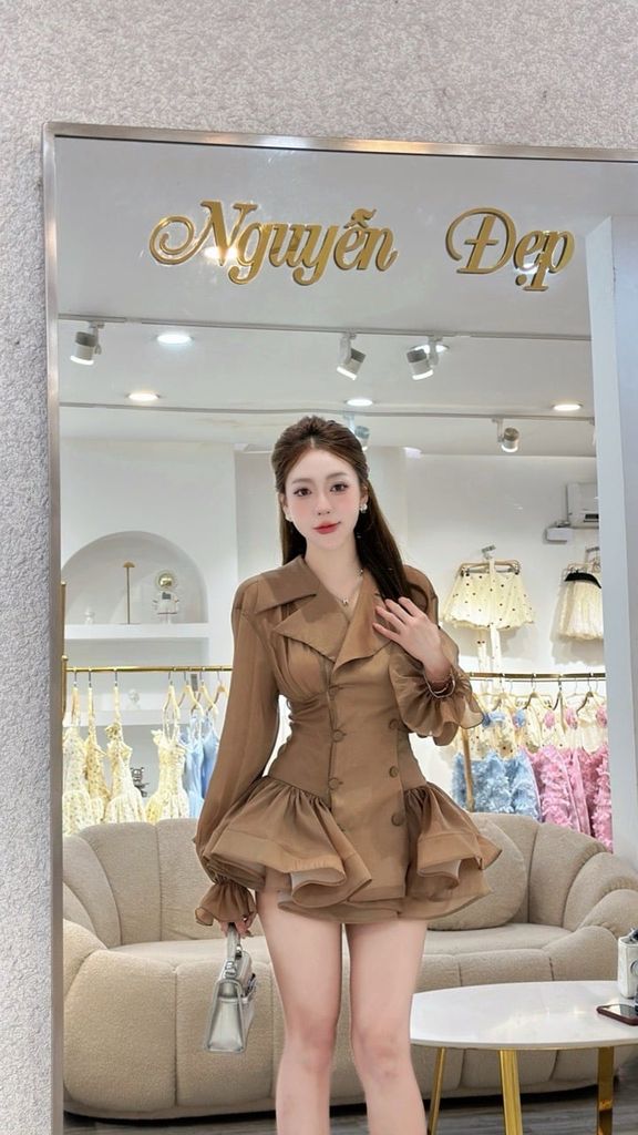 Đầm blazer tay phồng xếp tầng vải lụa tơ cao cấp (K09)