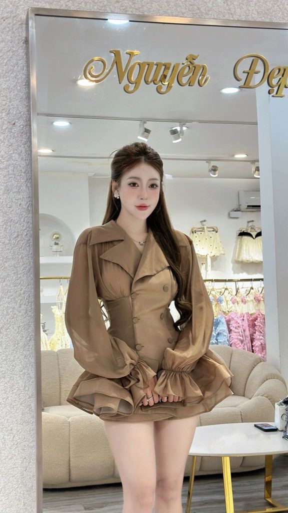 Đầm blazer tay phồng xếp tầng vải lụa tơ cao cấp (K09)