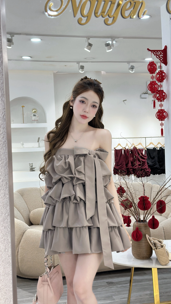 Đầm cúp ngực tầng bèo phối nơ (O69)