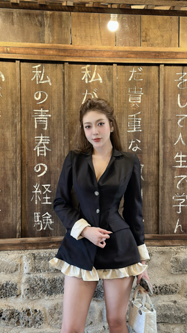 Đầm sơ mi dài tay phối bèo nút đá (J04)