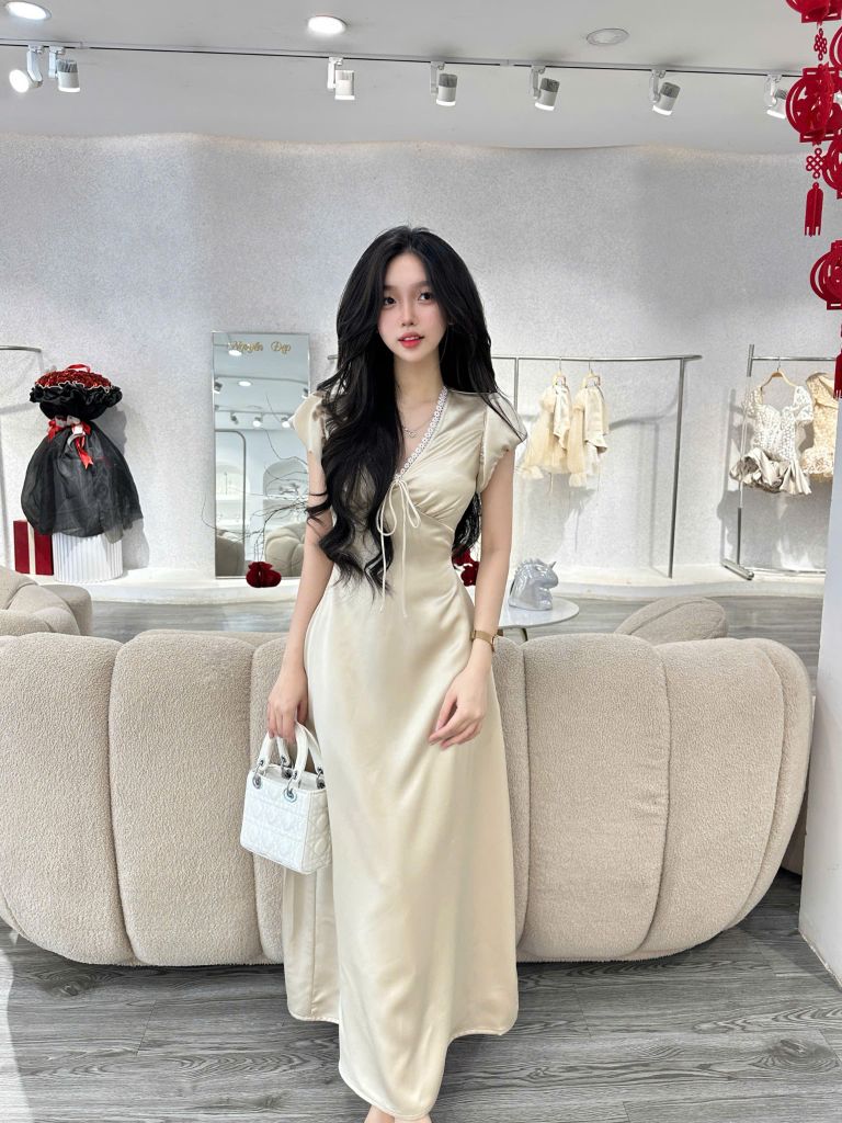 Đầm lụa cổ V tay phồng đính nơ (P24)