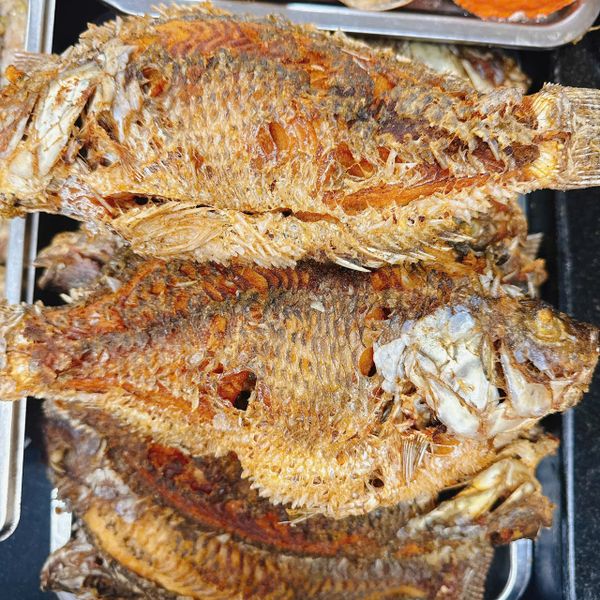 Cá rô phi rán nguyên con – Wonfood
