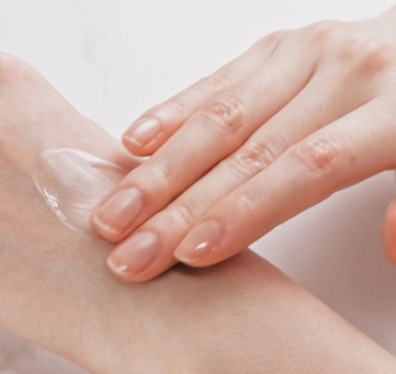 Kem Dưỡng Ẩm Ohui Miracle Moisture Ceramide Boosting Cream 60ml