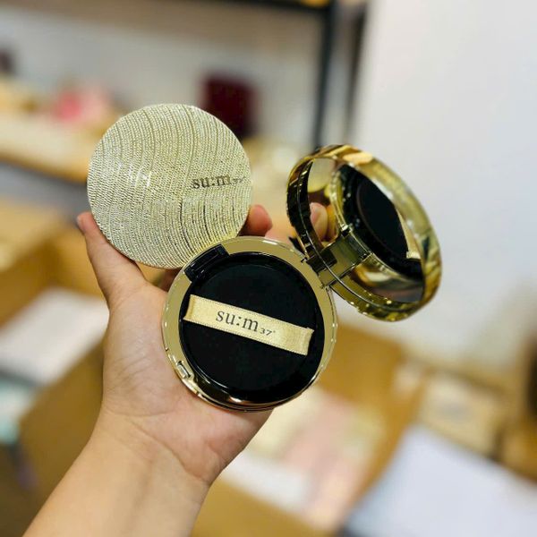 Bộ Phấn Nước Tinh Chất Vàng Sum37 Losec Summa Elixir Golden Cushion