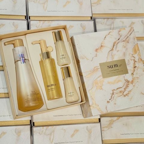 Set Sữa Rửa Mặt Tái Sinh SUM37 LosecSumma Foam Cleanser Special Set