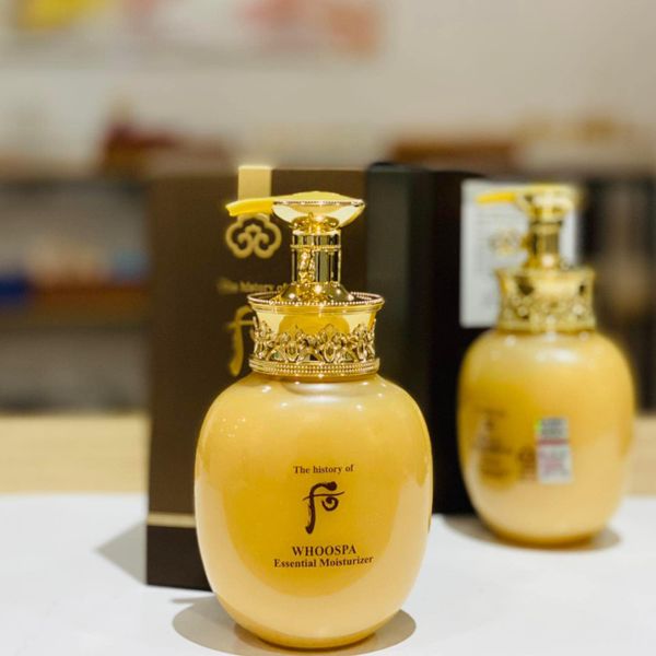 Sữa Dưỡng Thể Đông Y Whoo Spa Essential Moisturizer 220ml
