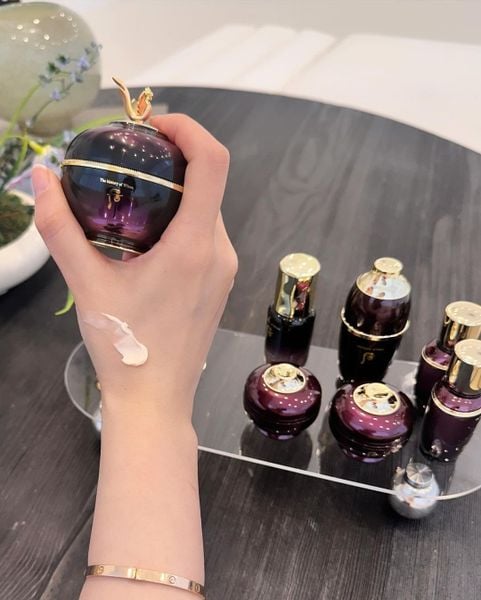 Bộ Kem Mắt Hoàn Lưu Cao Whoo Hwanyu Imperial Youth Contour Eye Cream Special Set