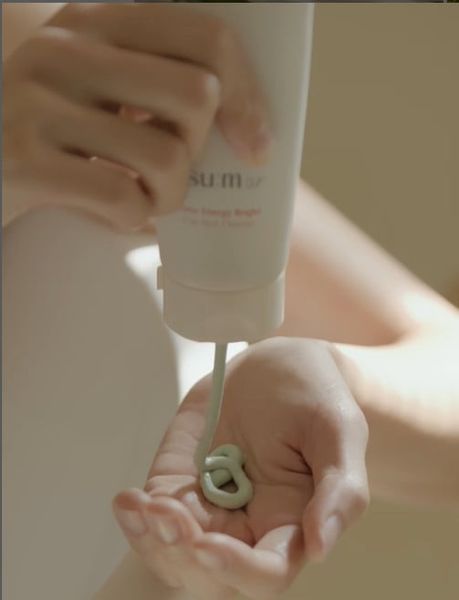 Sữa Rửa Mặt Đất Sét Sum37 Time Energy Bright Clay Pack Cleanser 150ml