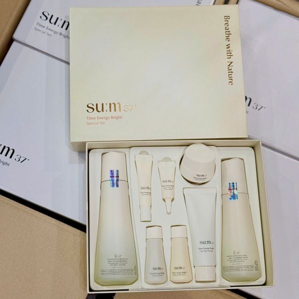 Bộ Dưỡng Sáng Làm Đều Màu Da Sum37 Time Energy Bright Special Set 2pcs