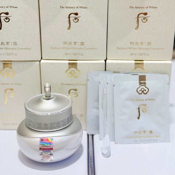 Cao Làm Mờ Nám Whoo Gongjinhyang Seol Radiant White Ultimate Corrector 20ml