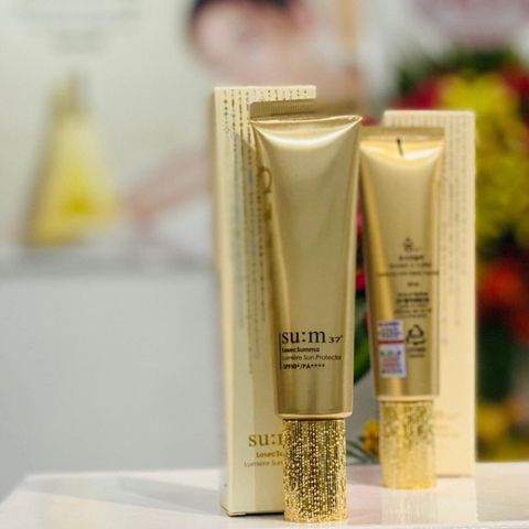Kem Chống Nắng Tinh Chất Vàng Su:m37 LosecSumma Lumiere Sun Protector 50ml