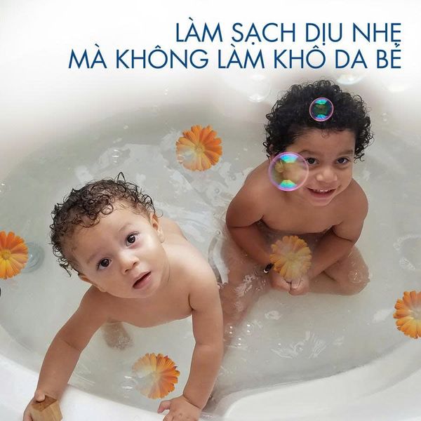 Sữa tắm gội dịu lành cho bé Cetaphil Baby Gentle Wash & Shampoo