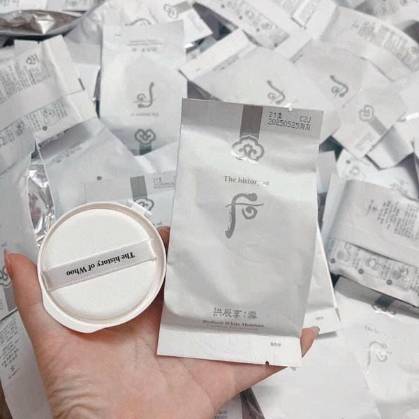Lõi Phấn Nước Dưỡng Trắng Whoo Gongjinhyang Seol Radiant White Moisture Cushion Tone #21