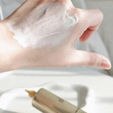 Bộ Kem Chống Nắng Chống Nhăn Whoo Gongjinhyang Anti - Wrinkle UV Protective Cream Special Set Upsize 75ml