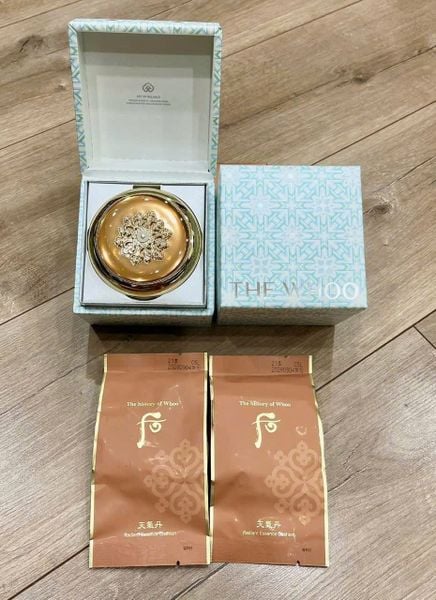 Phấn Nước Tái Sinh Cao Cấp Whoo Cheongidan Radiant Cushion Special Set ( Nội địa)