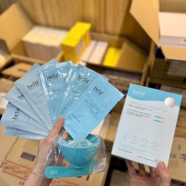 Mặt Nạ Thạch Belif Aqua Bomb Frozen Modeling Mask 4PCS
