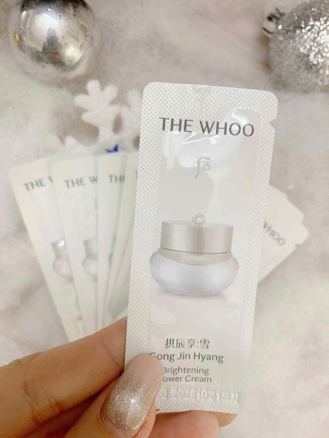 Sample Gói Kem Dưỡng Sáng Da THE WHOO Gongjinhyang Seol Brightening Power Cream 1ml